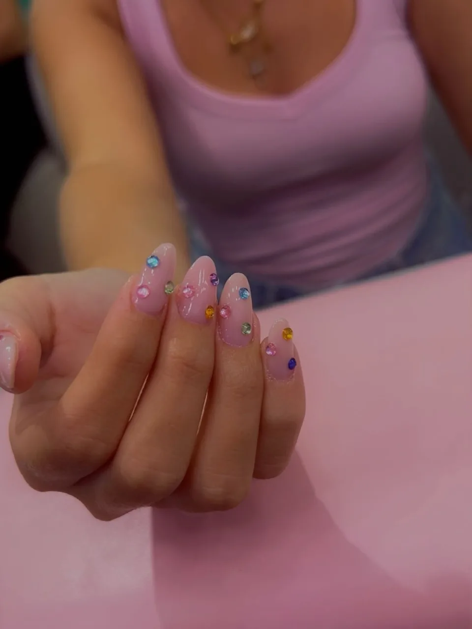 💎✨ Colorful details, endless sparkle & beautiful nails! 💖💅